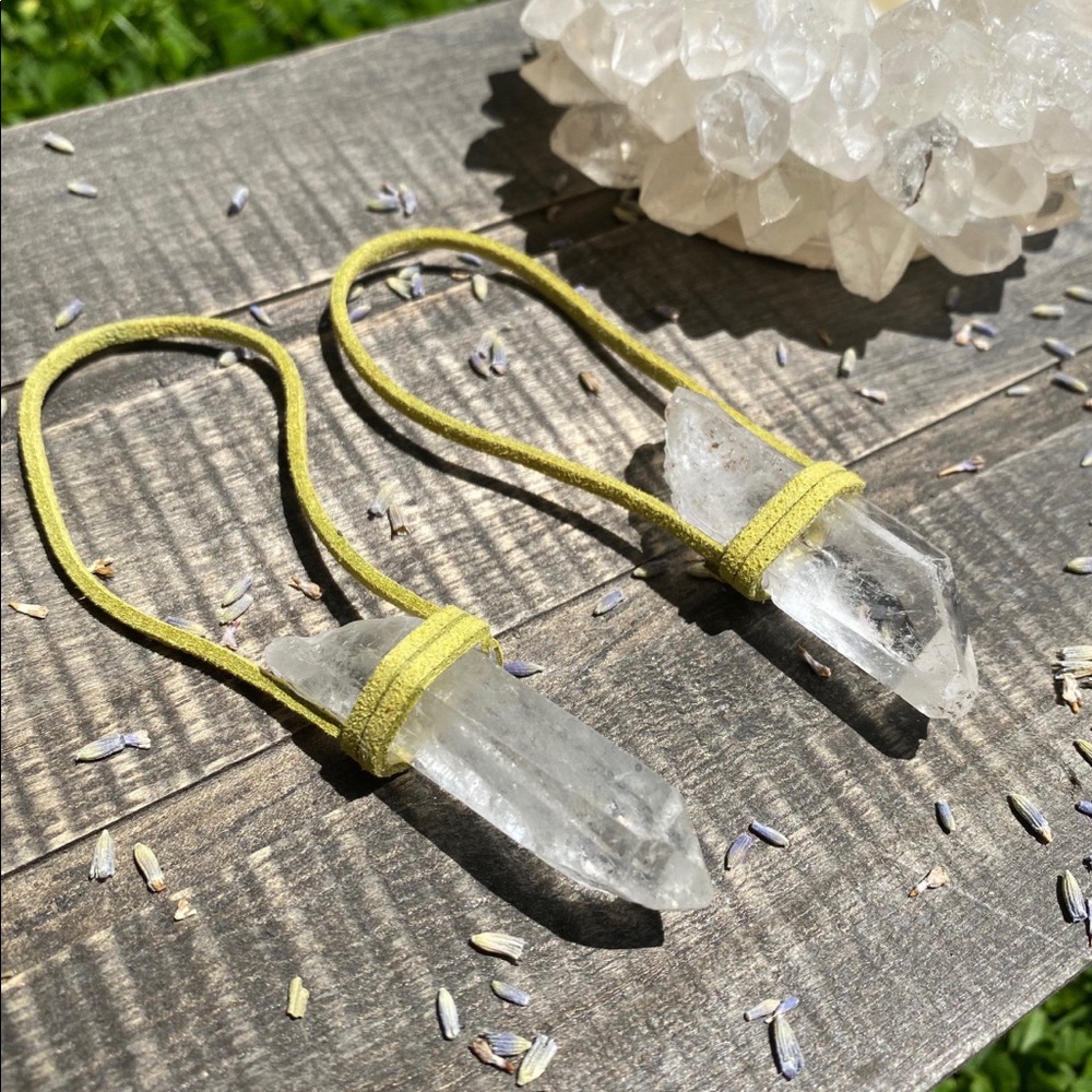 ONE Raw Quartz Point Crystal Ornament • OOAK Stone Specimen